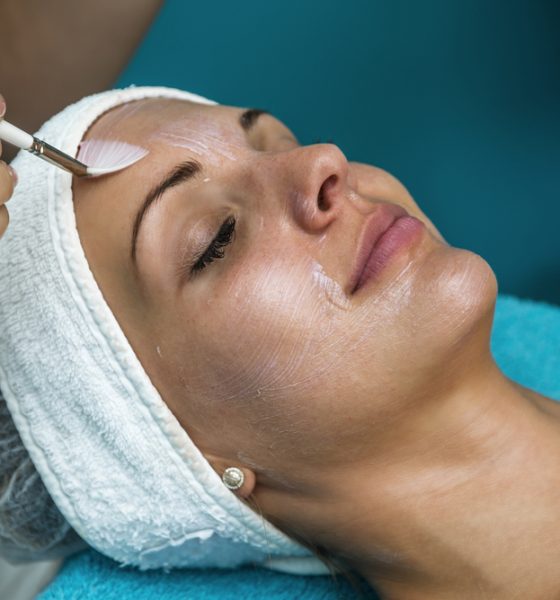 How Long Do Chemical Peels Last? Expert Answers